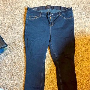 Torrid 20R Bombshell Jeans Dark Wash